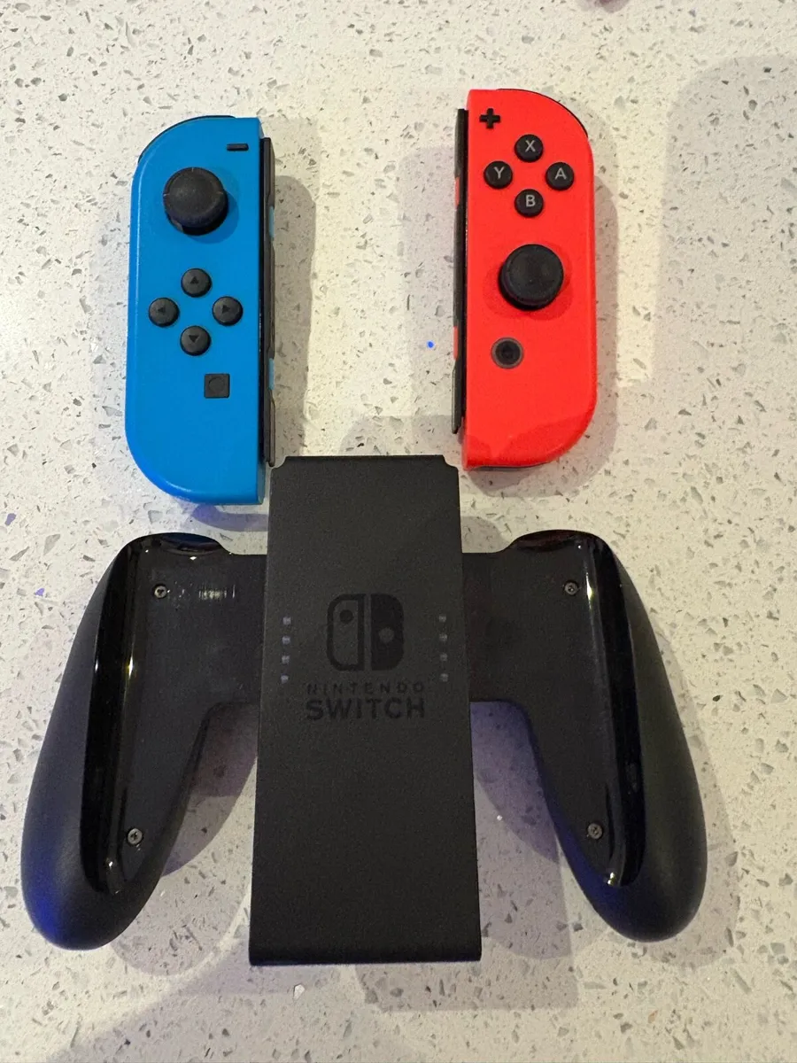 Nintendo Switch - Image 2