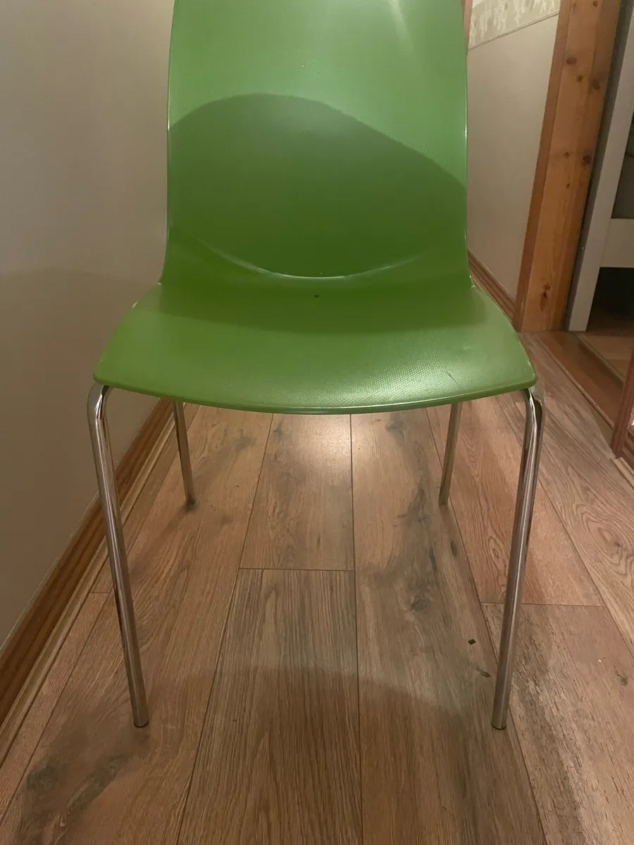 Set of 5 Green Stacking Chairs - Image 1