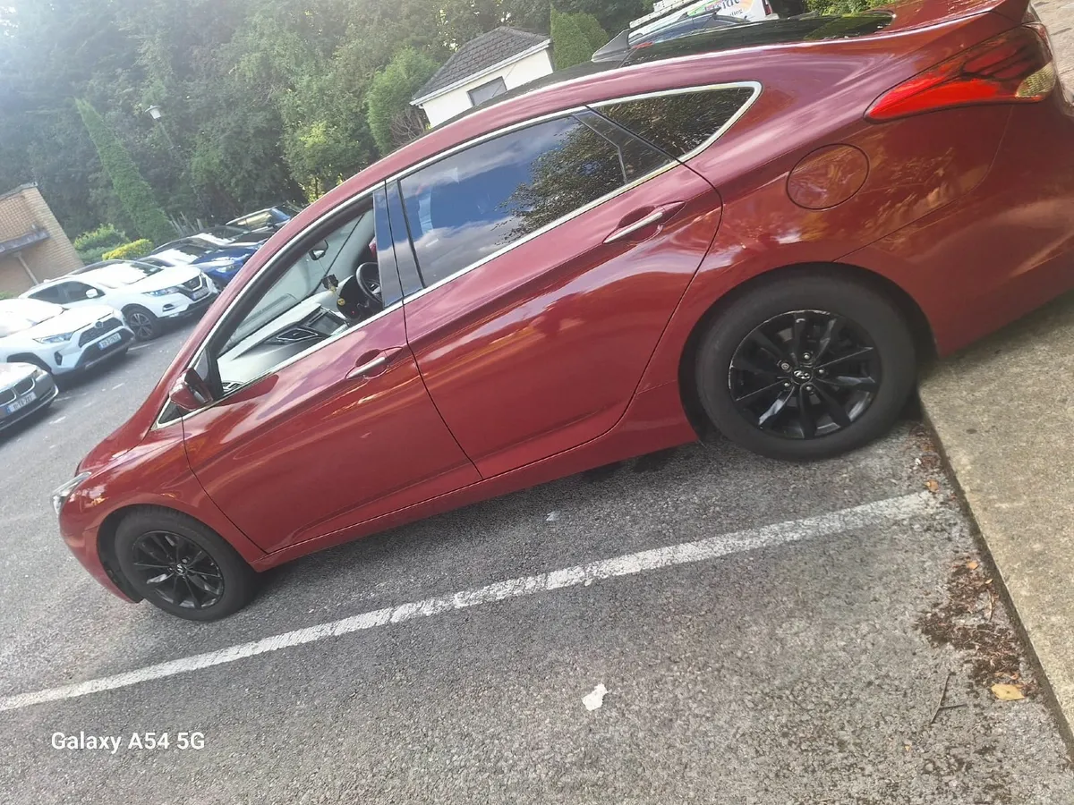 Hyundai i40 2015 - Image 1