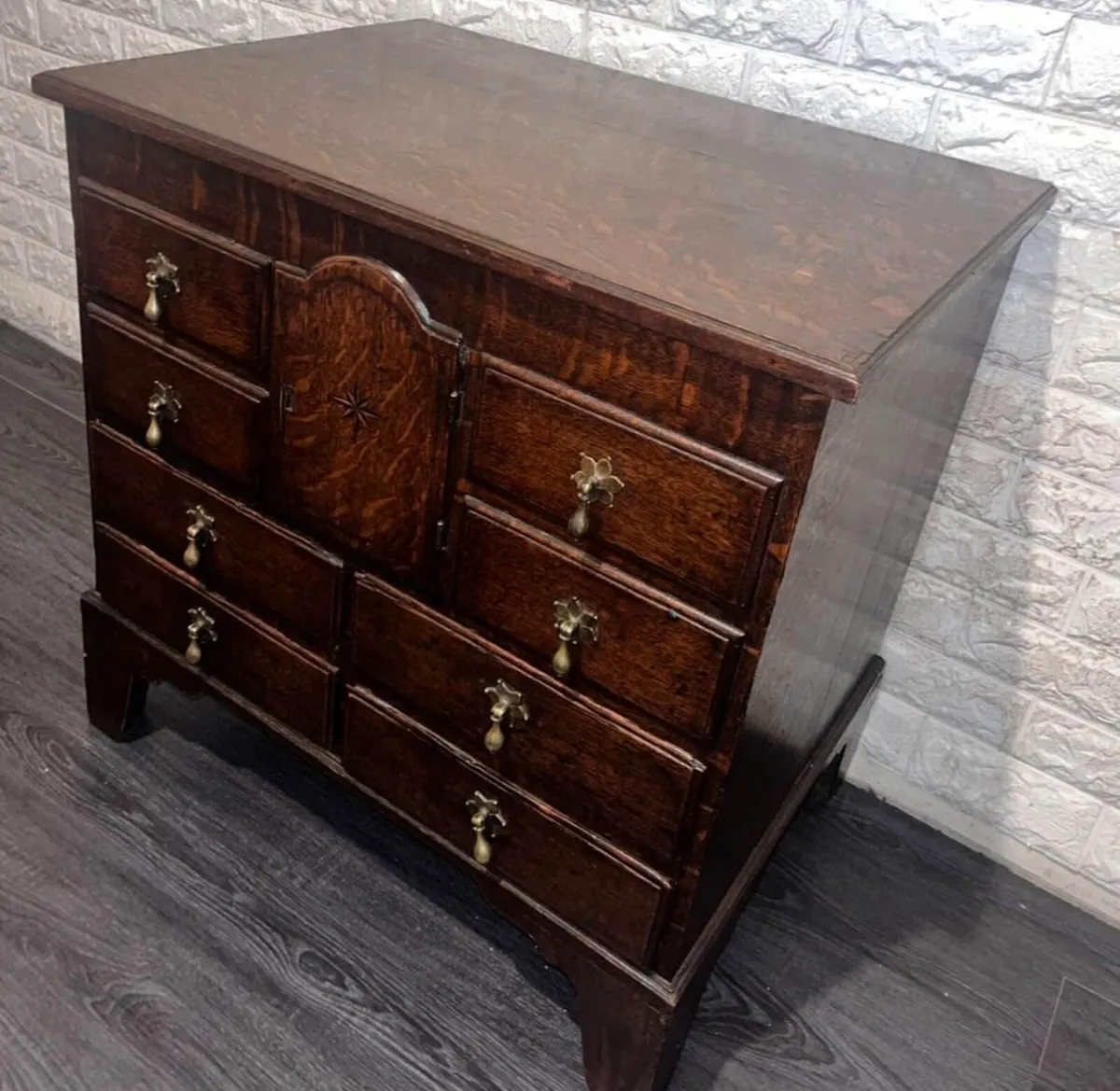 Georgian Oak Chest - Image 1