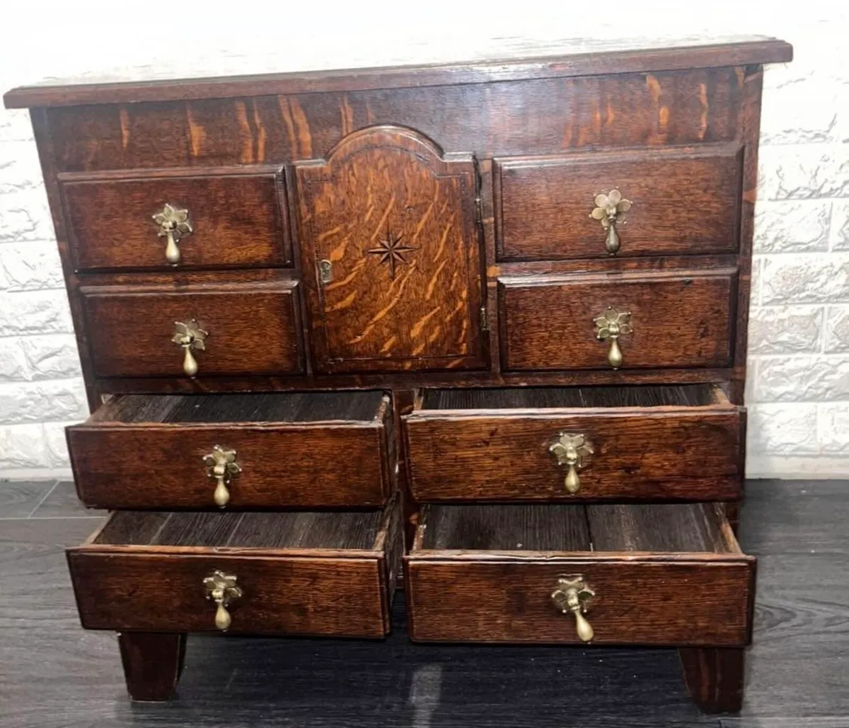 Georgian Oak Chest - Image 2