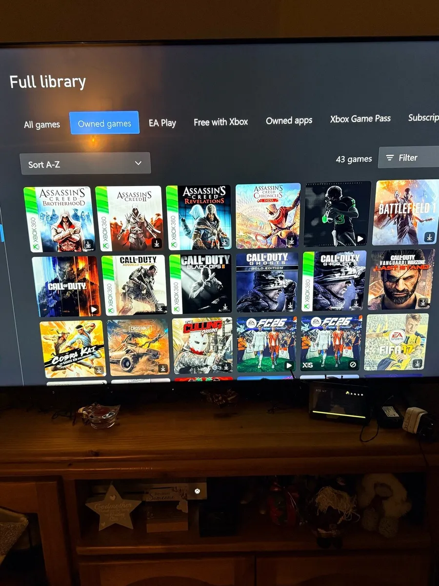 X box one console - Image 1