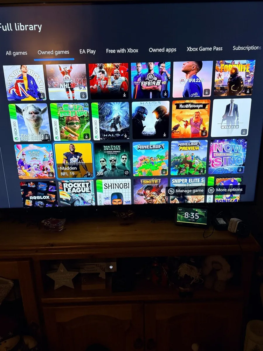 X box one console - Image 2