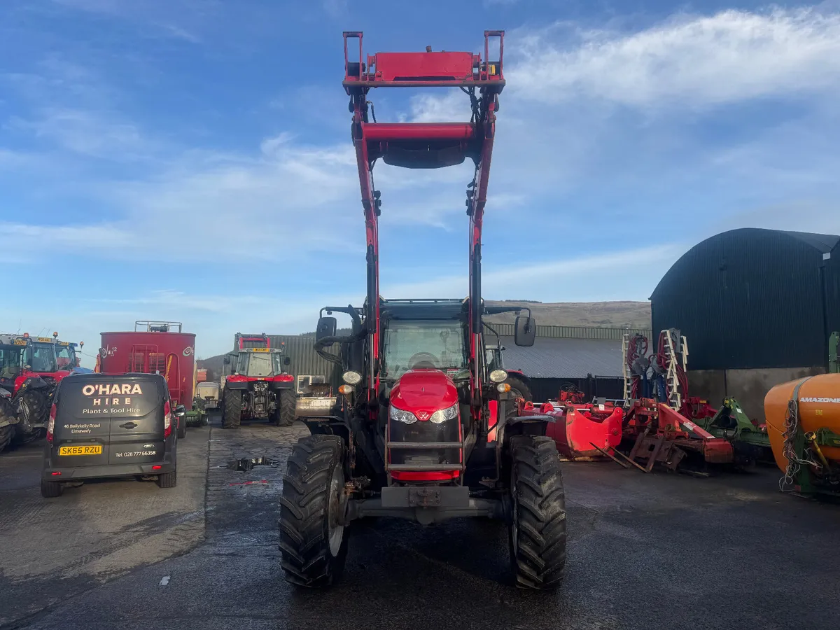 Massey Ferguson 6713 - Image 2