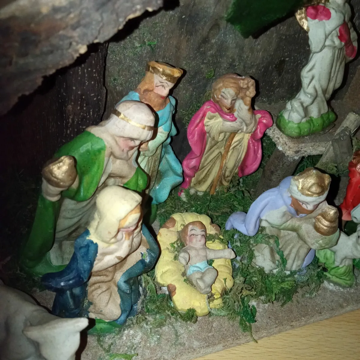 Christmas Crib - Image 3