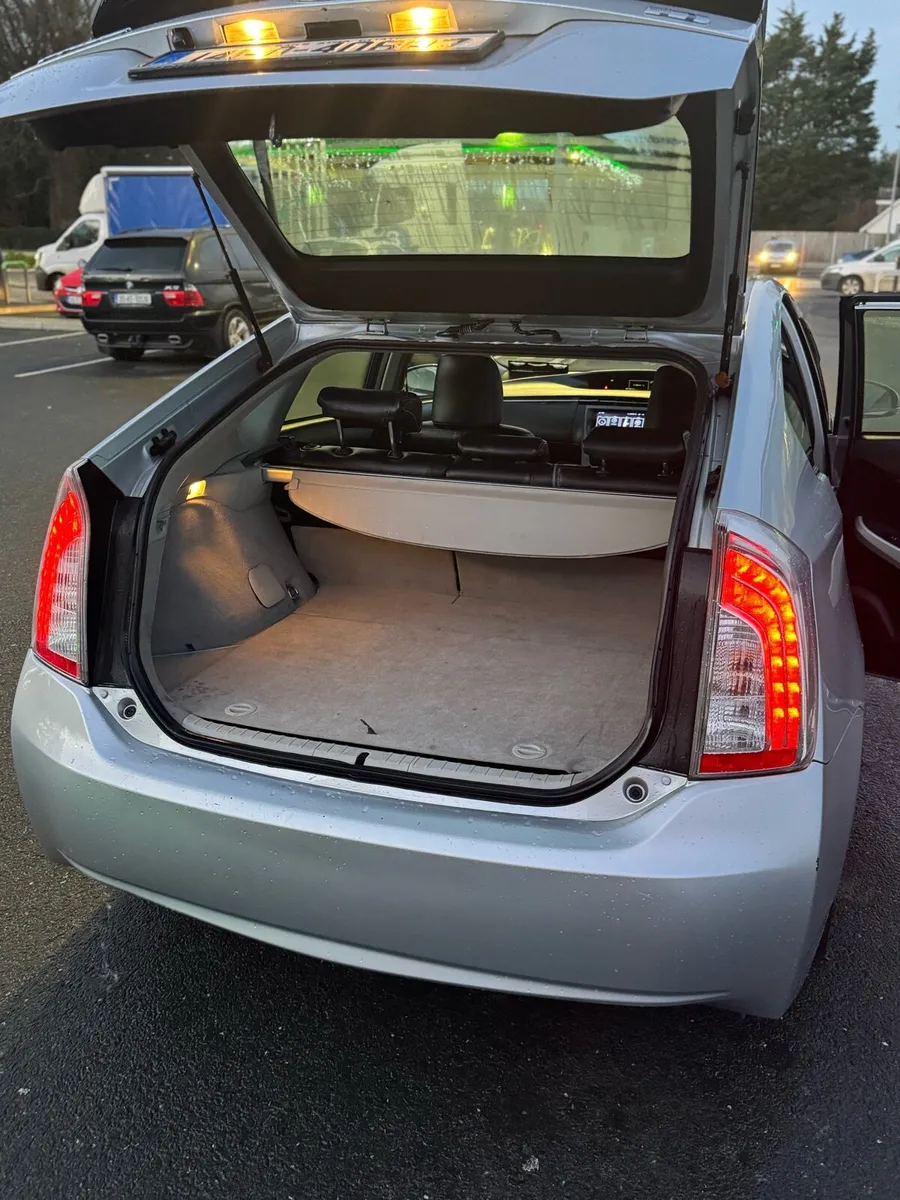 Toyota Prius 2014 - Image 1