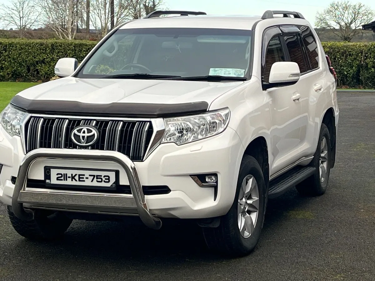 211 Toyota Land Cruiser - Image 1