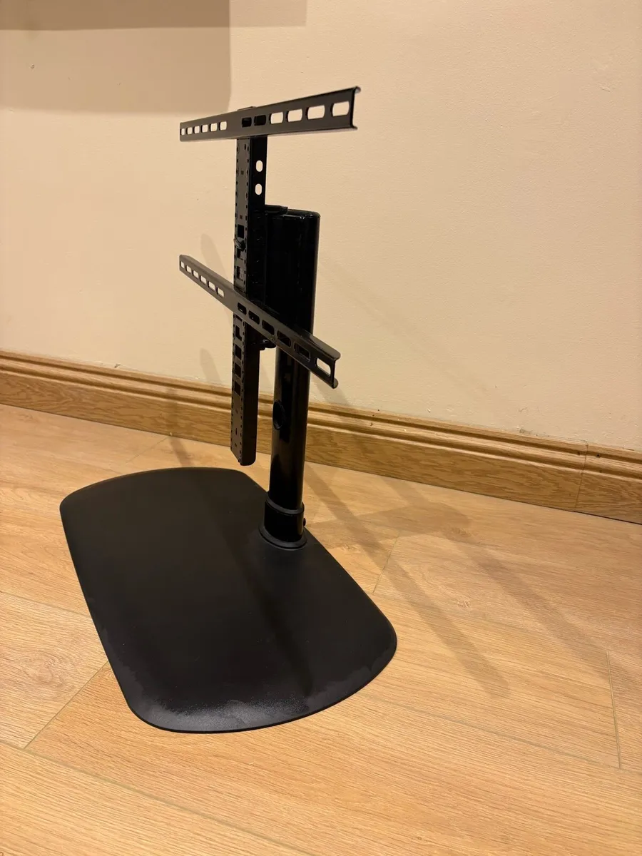 Flat Screen TV Holder Bracket - Image 3