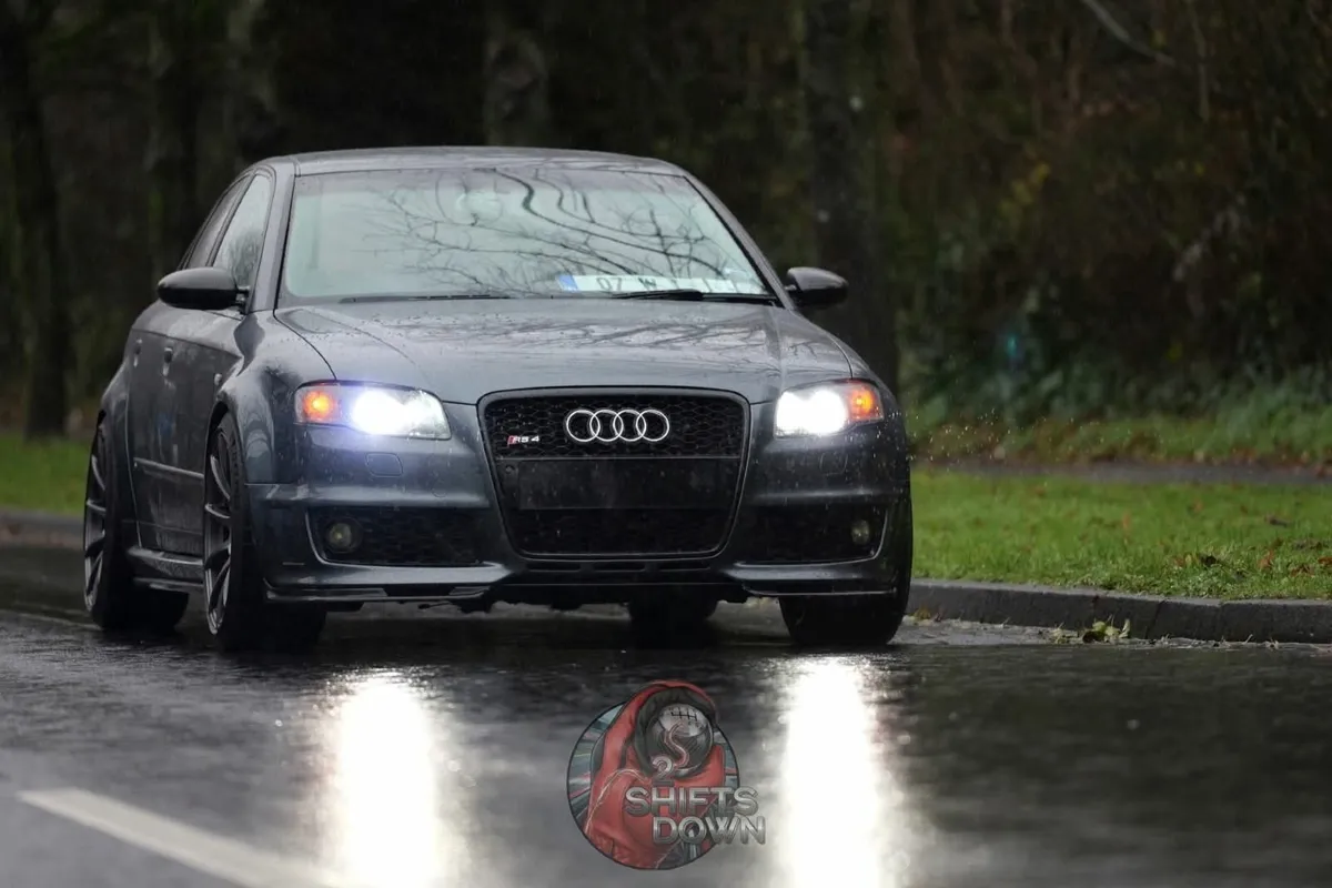 Audi RS4  B7 - Image 2