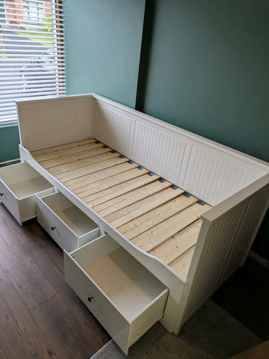 Ikea Day bed - Image 1