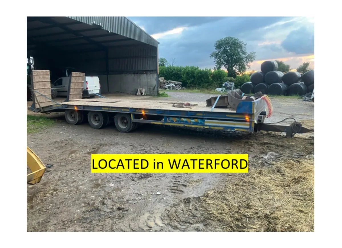 Tri axle Low Loader - Image 1