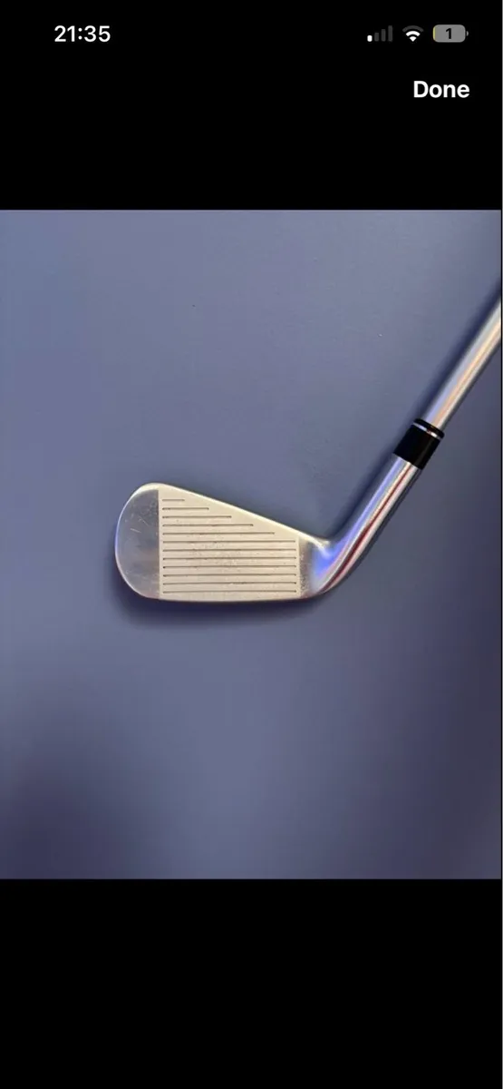 Taylormade SIM udi 2 iron - Image 2