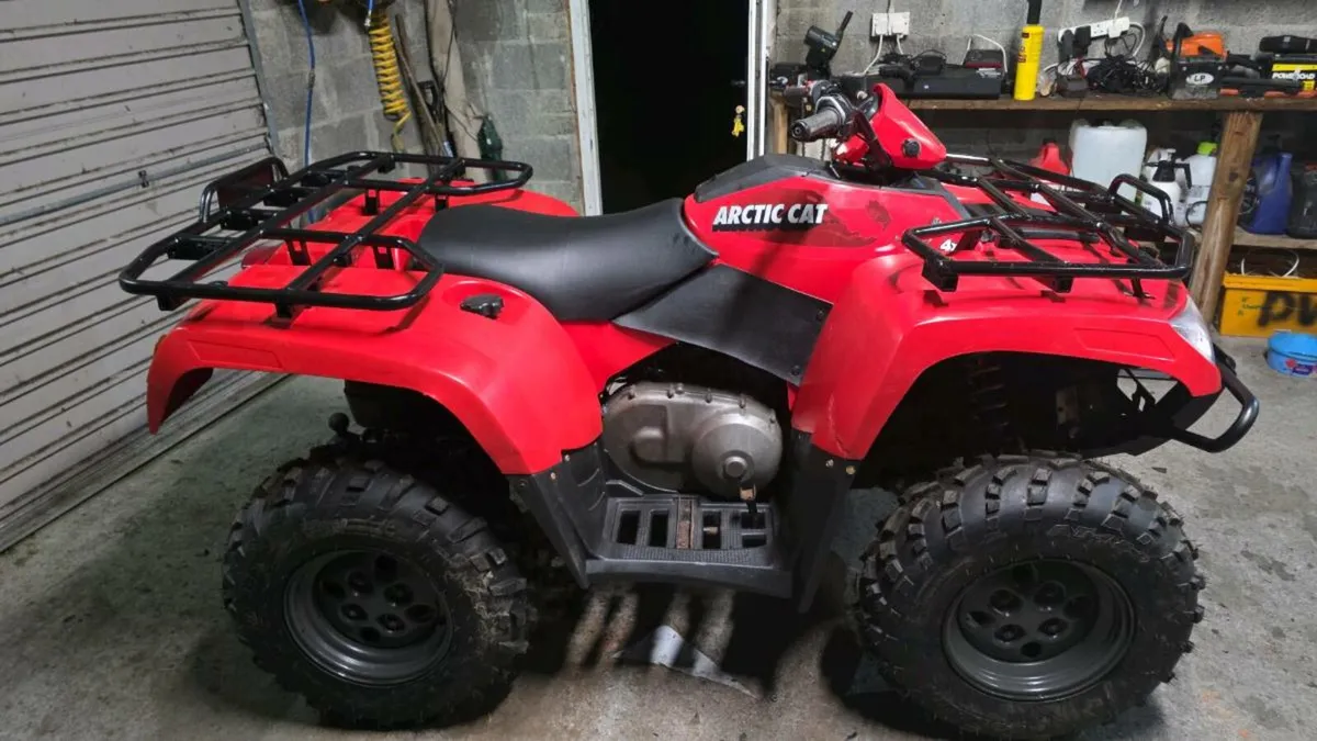 Arctic Cat 400 4x4 Kingquad - Image 1