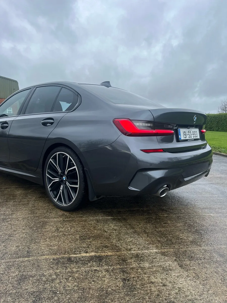 2019 BMW 320D M Sport X Drive - Image 3