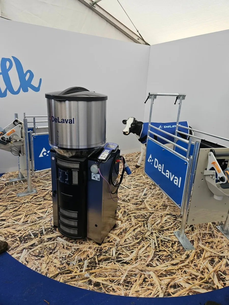 Delaval Calf Feeders