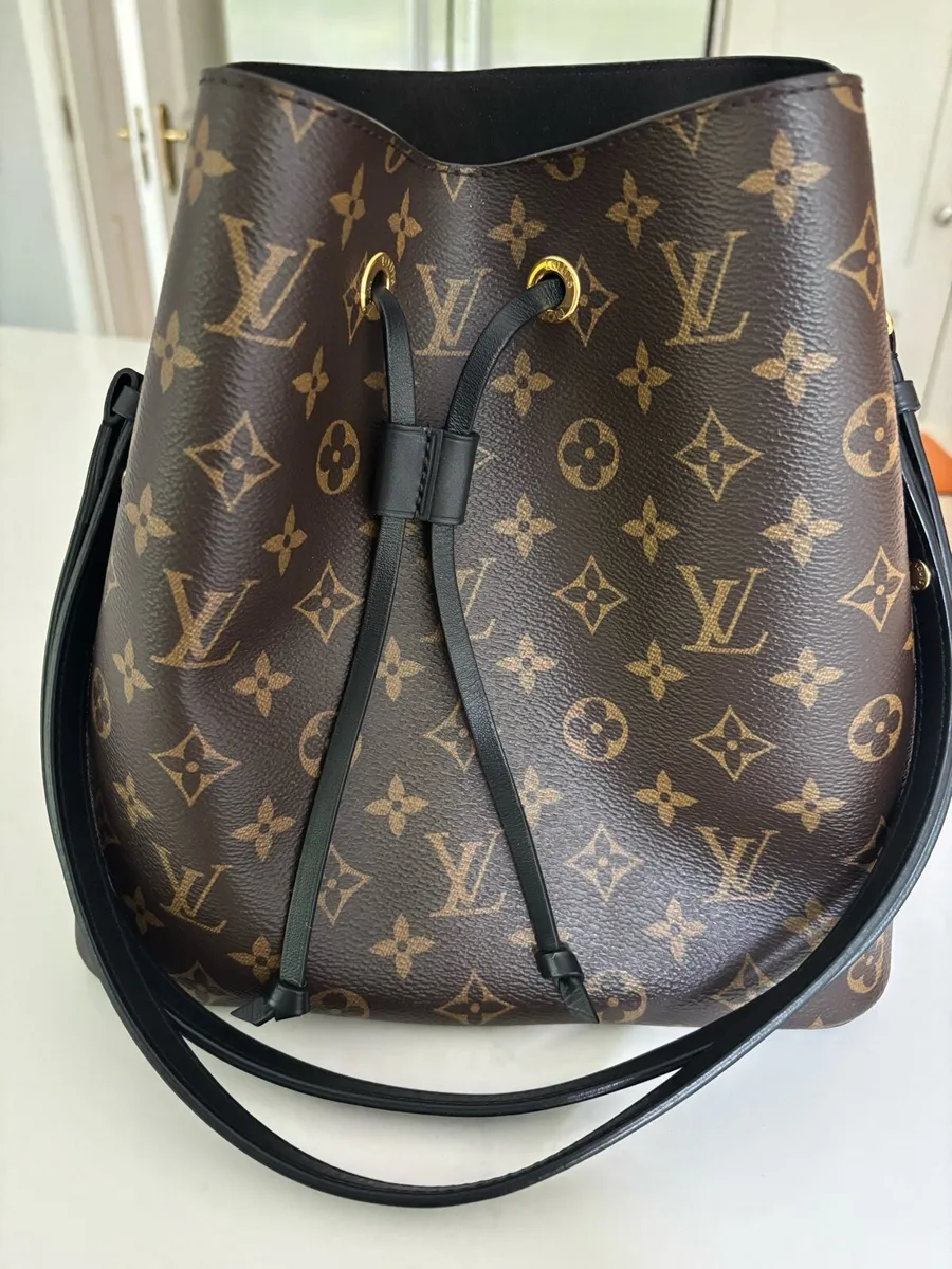 Louis Vuitton handbag Néonoé - Image 1