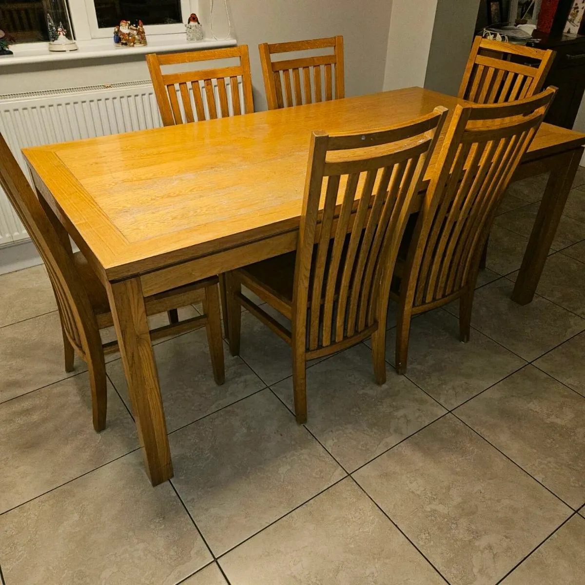 Kitchen Table and Chairs - Image 1
