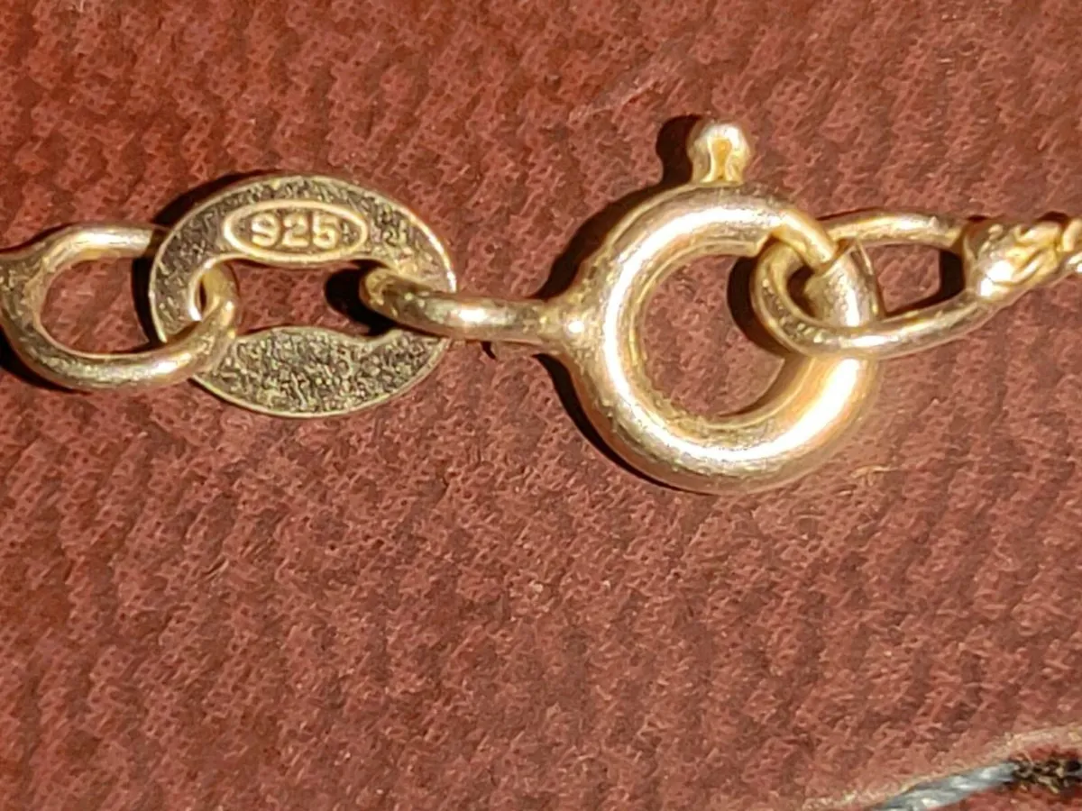 SPARKLING HEART, 925 Silver 18"New Unisex Necklace - Image 3