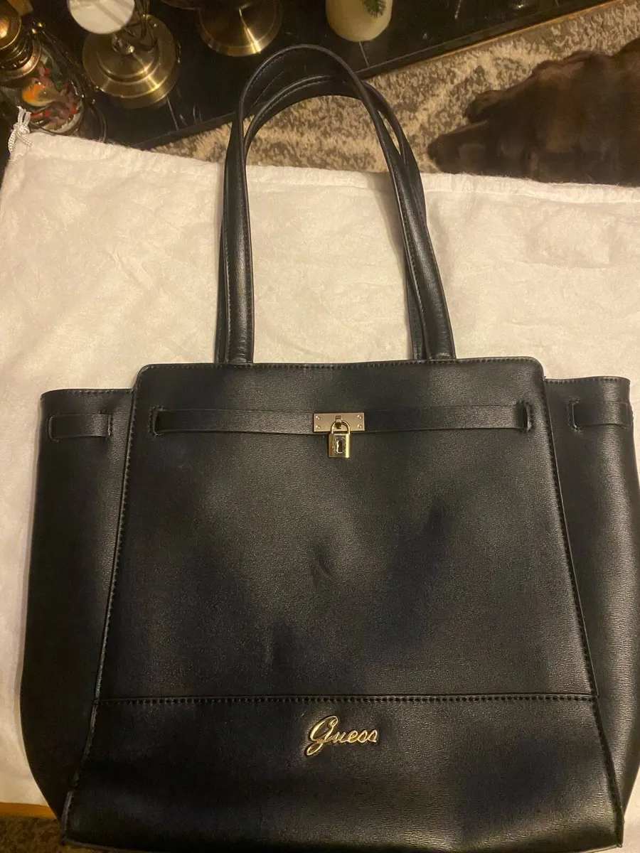 Genuine Guess Handbag - Image 1