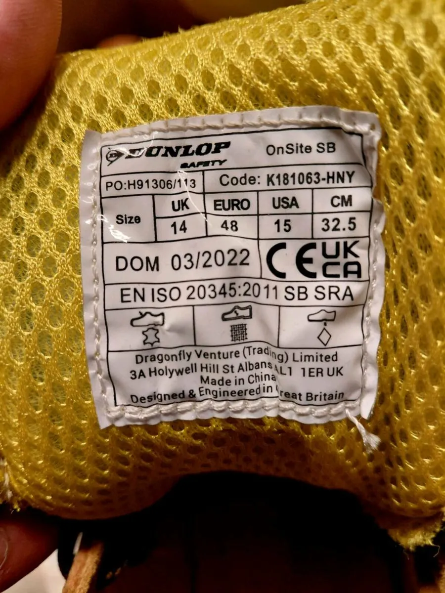 Work boots - Image 1