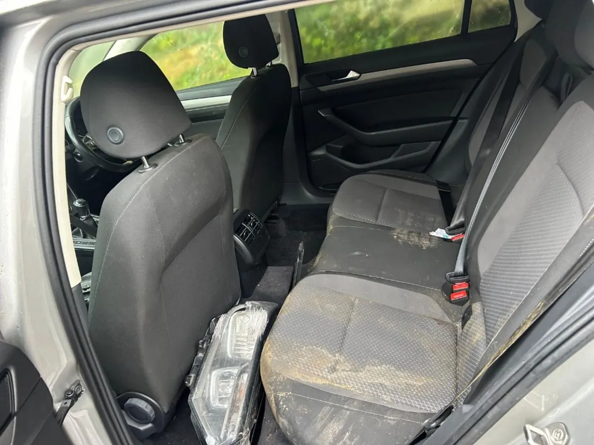 2017 volkswagen passat 1.6 tdi - Image 3