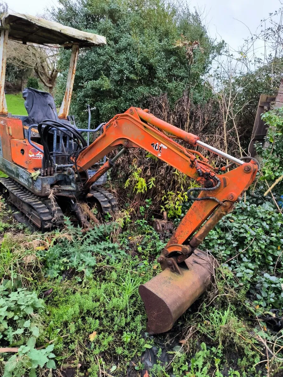 mini digger - Image 2