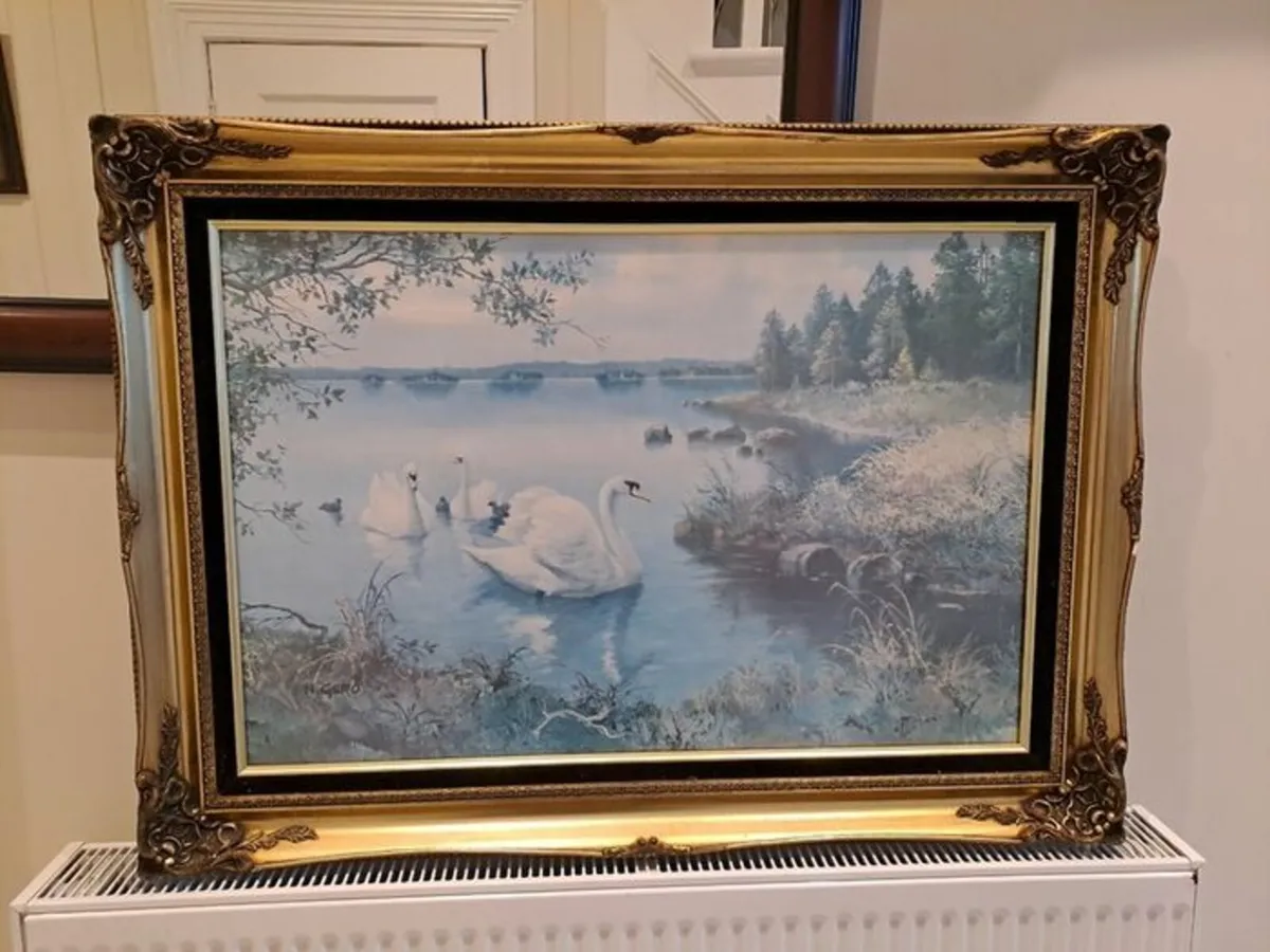 Gilt Frame with glass and black velvet - Image 1