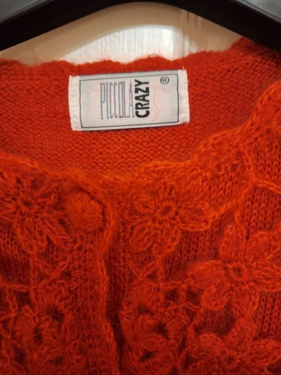 Red knitted cardigan - Image 2