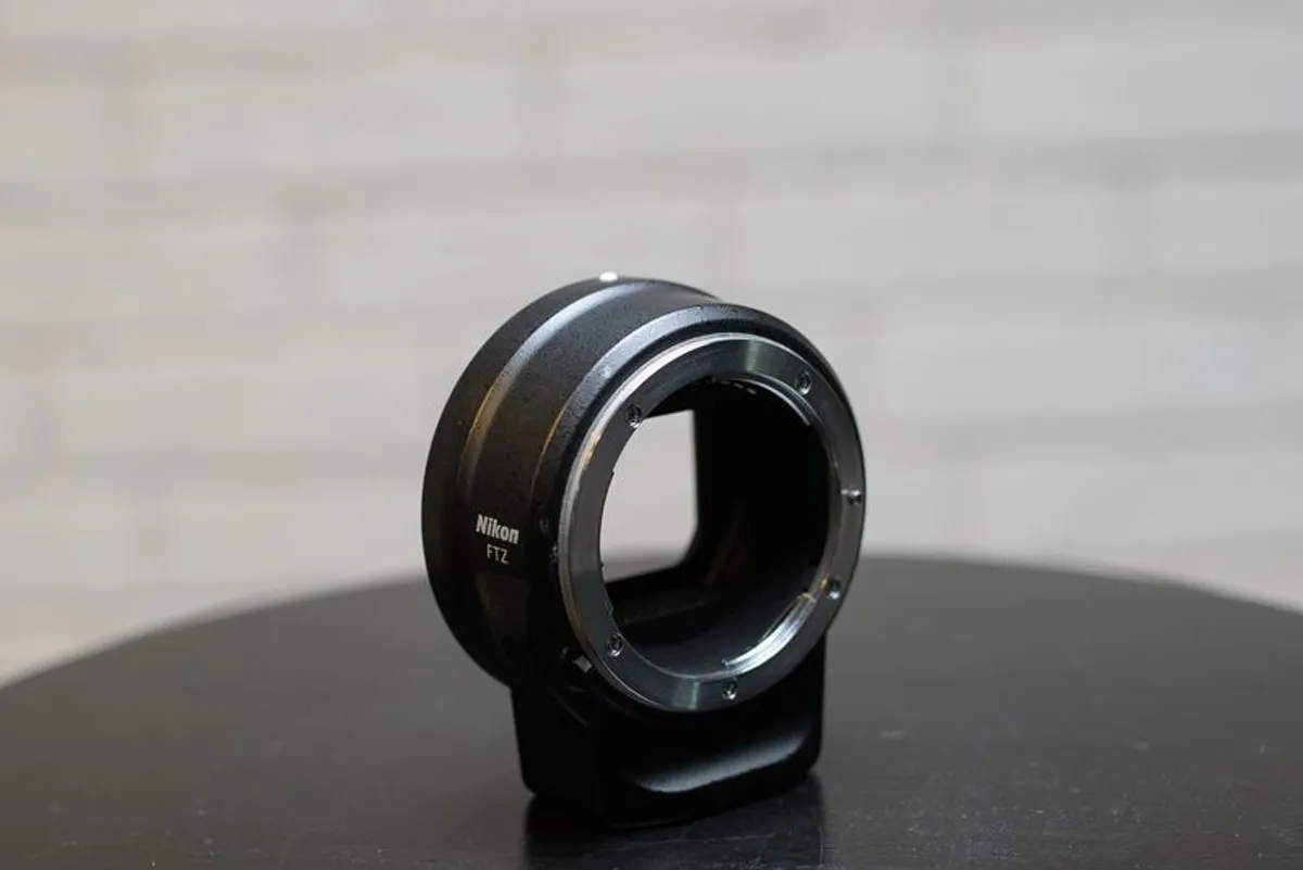 Nikon FTZ mount adapter - Image 1