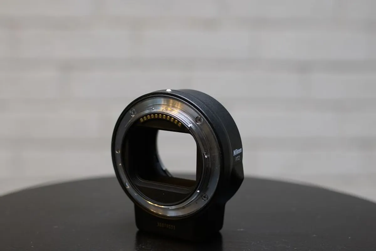 Nikon FTZ mount adapter - Image 2