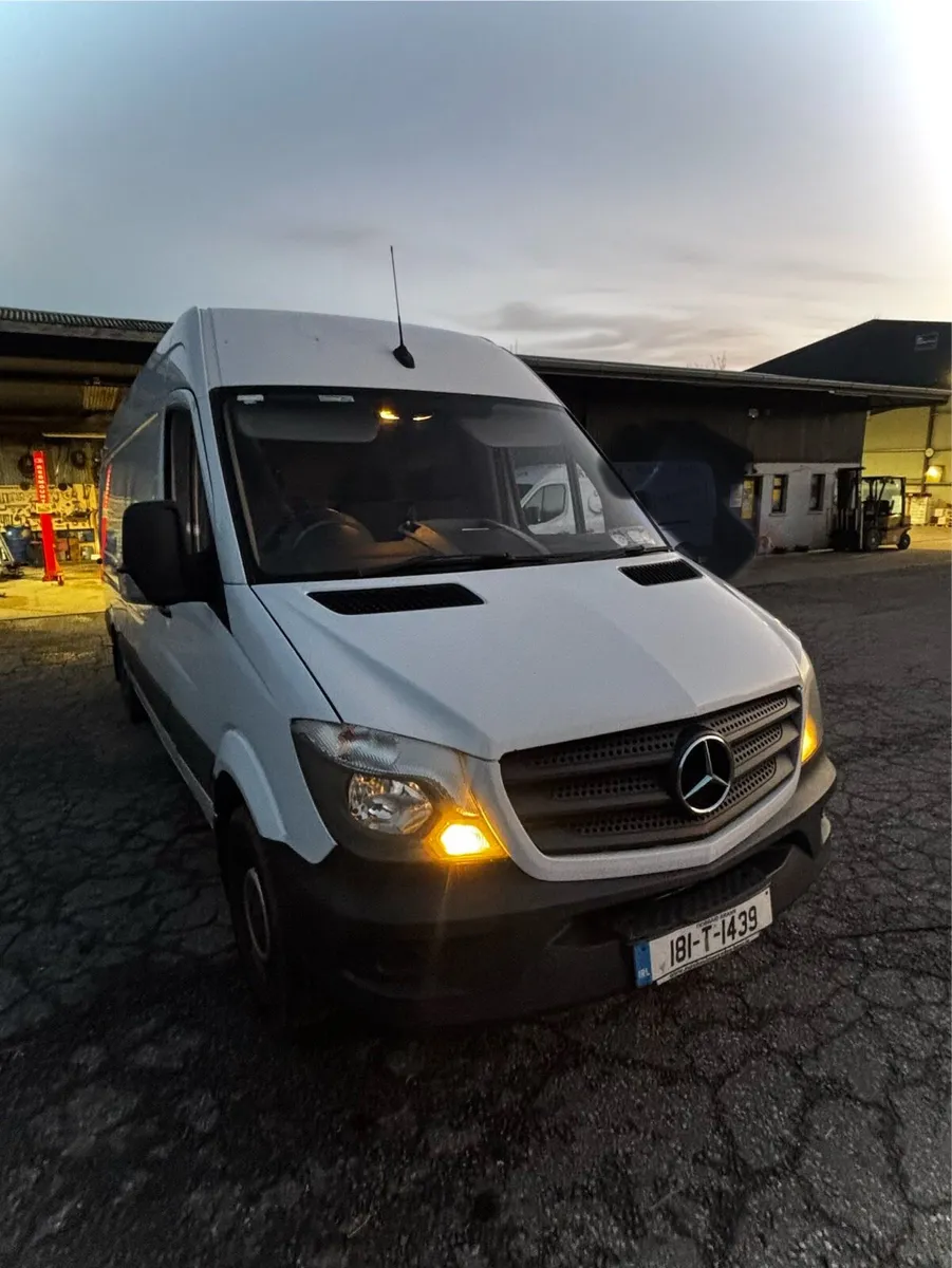 Mercedes sprinter van - Image 1