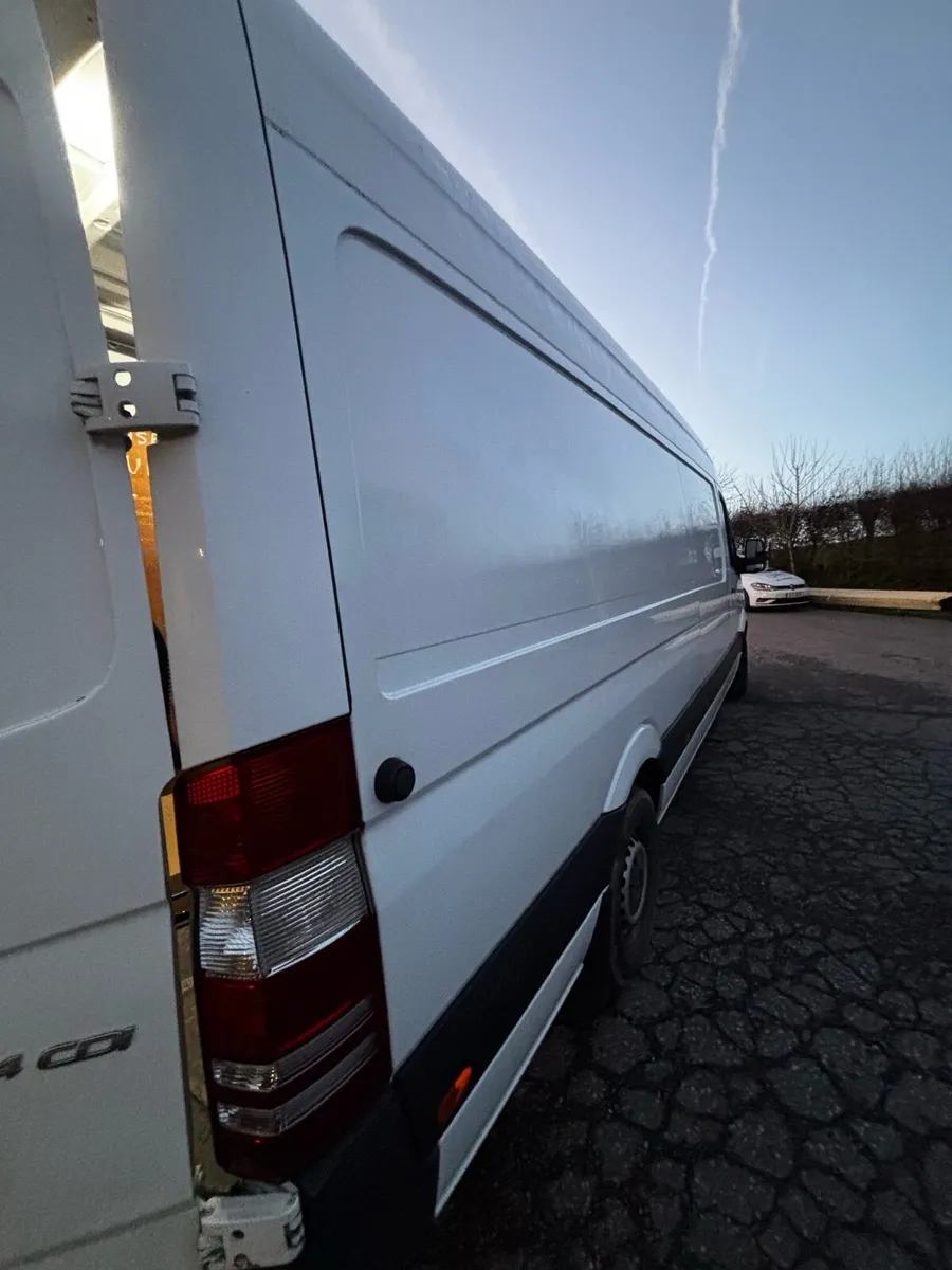 Mercedes sprinter van - Image 4
