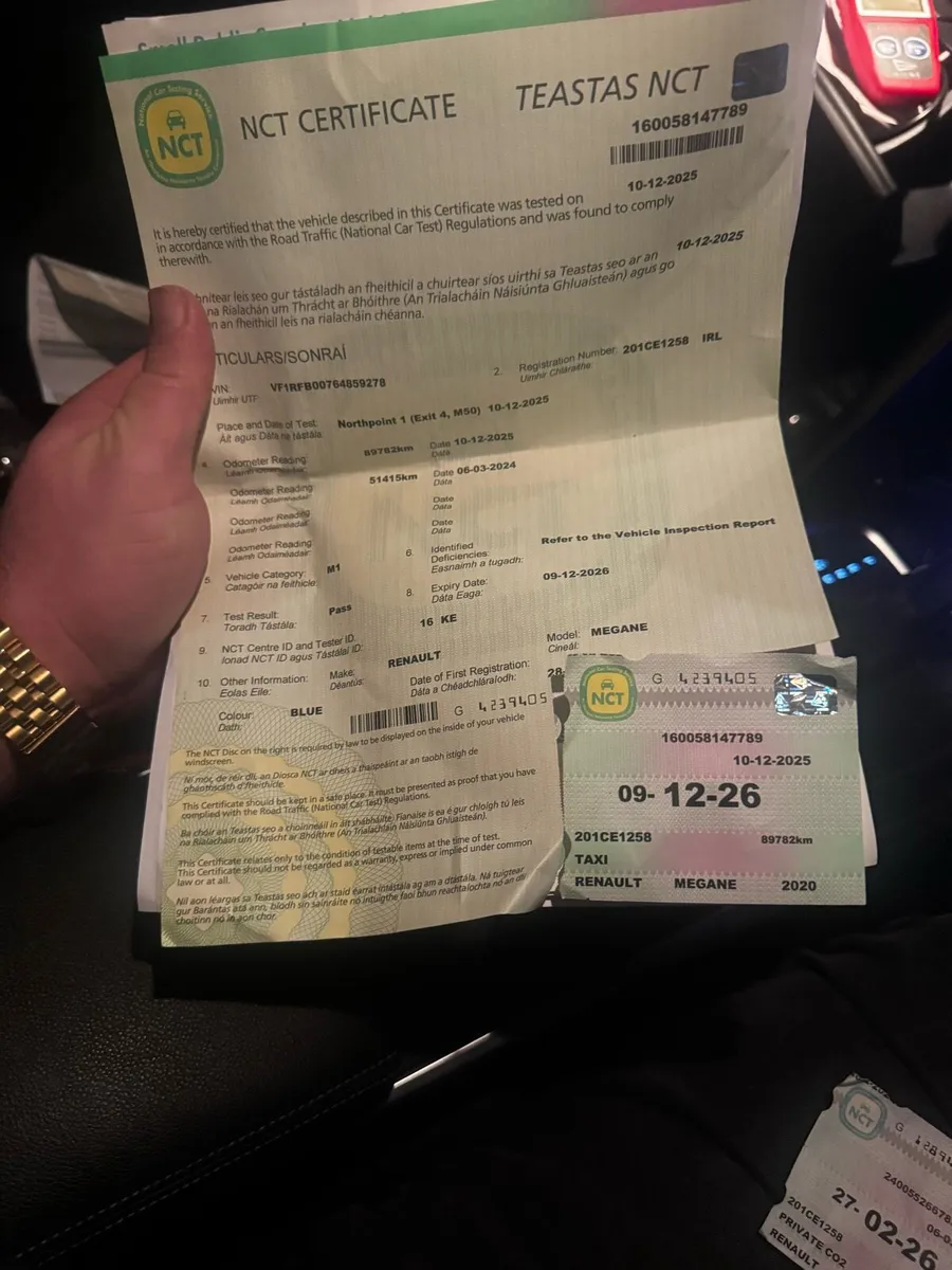 Renault megane grand coupe - Image 2