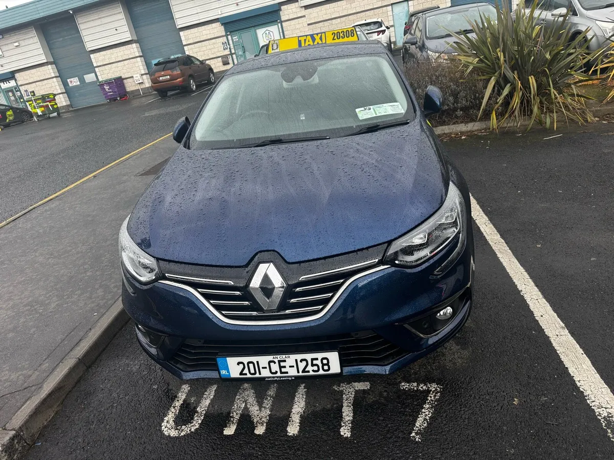 Renault megane grand coupe - Image 3