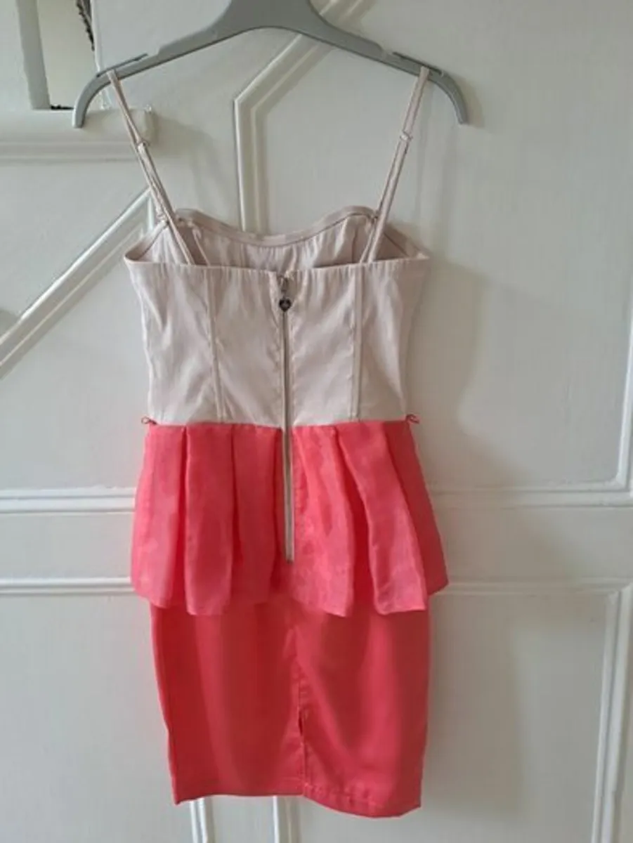 Party dress size 8 Lipsy - Image 2