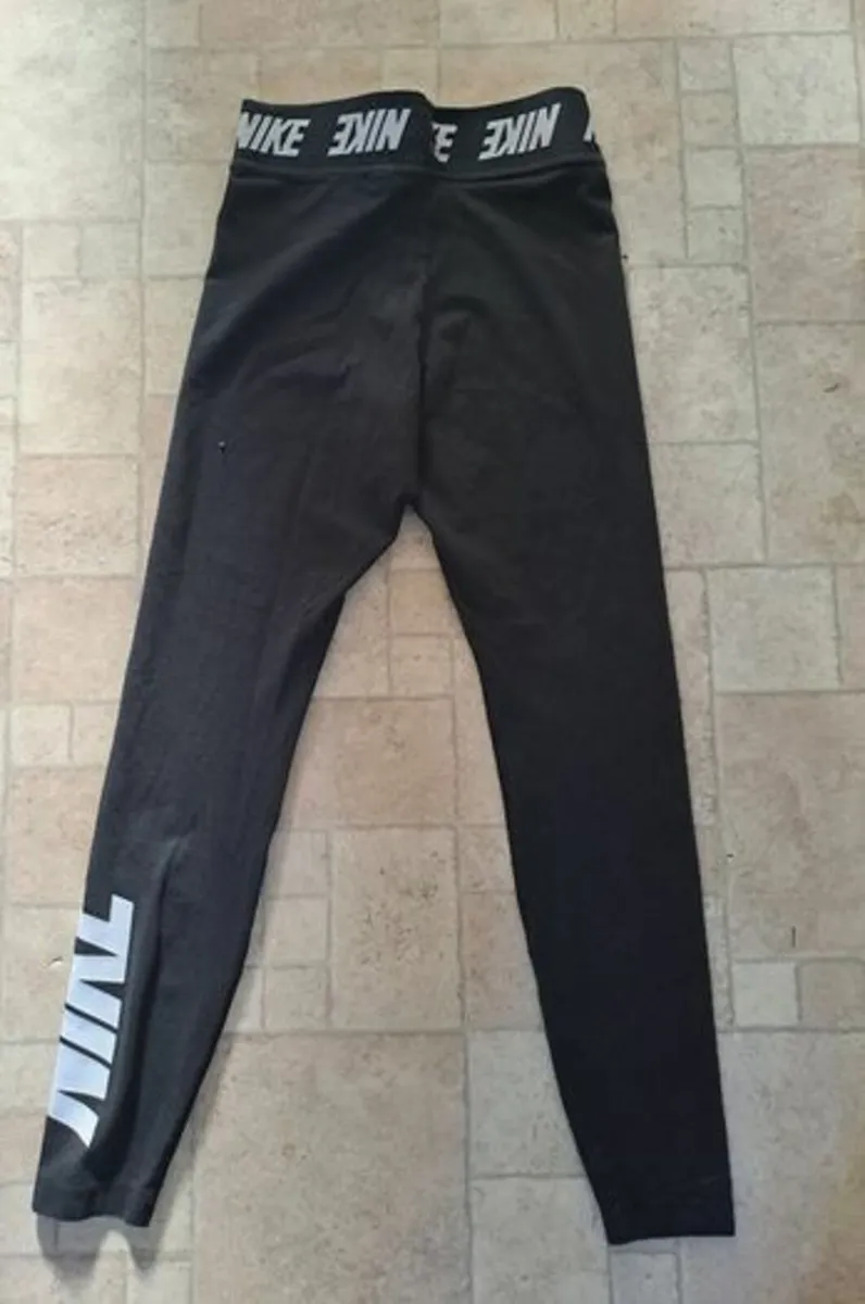 Nike running pants Size 10 / S - Image 2