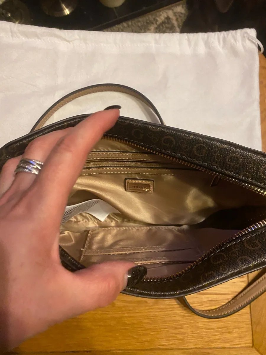 Genuine Guess Handbag - Image 2