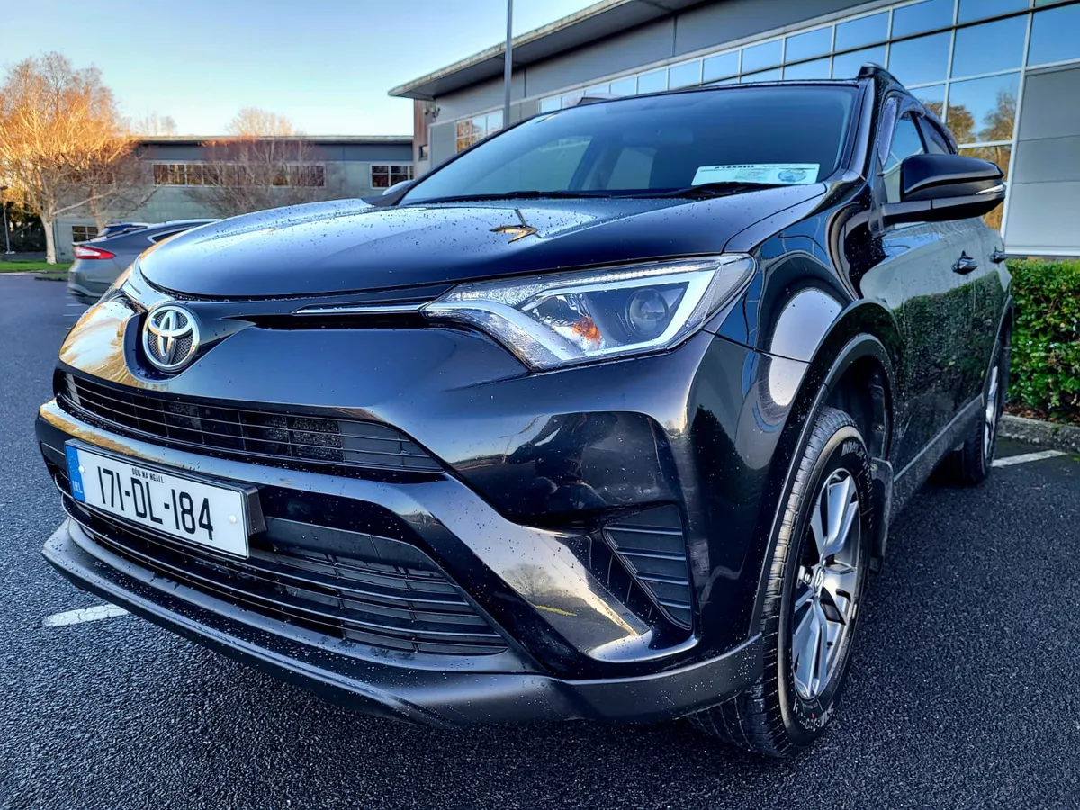2017 TOYOTA RAV4 2.0 D4D LUNA - Image 4