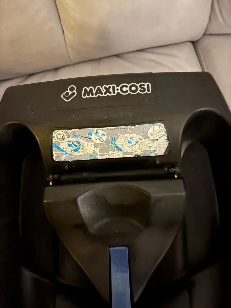 Maxi Cosi Easy Base - Image 2