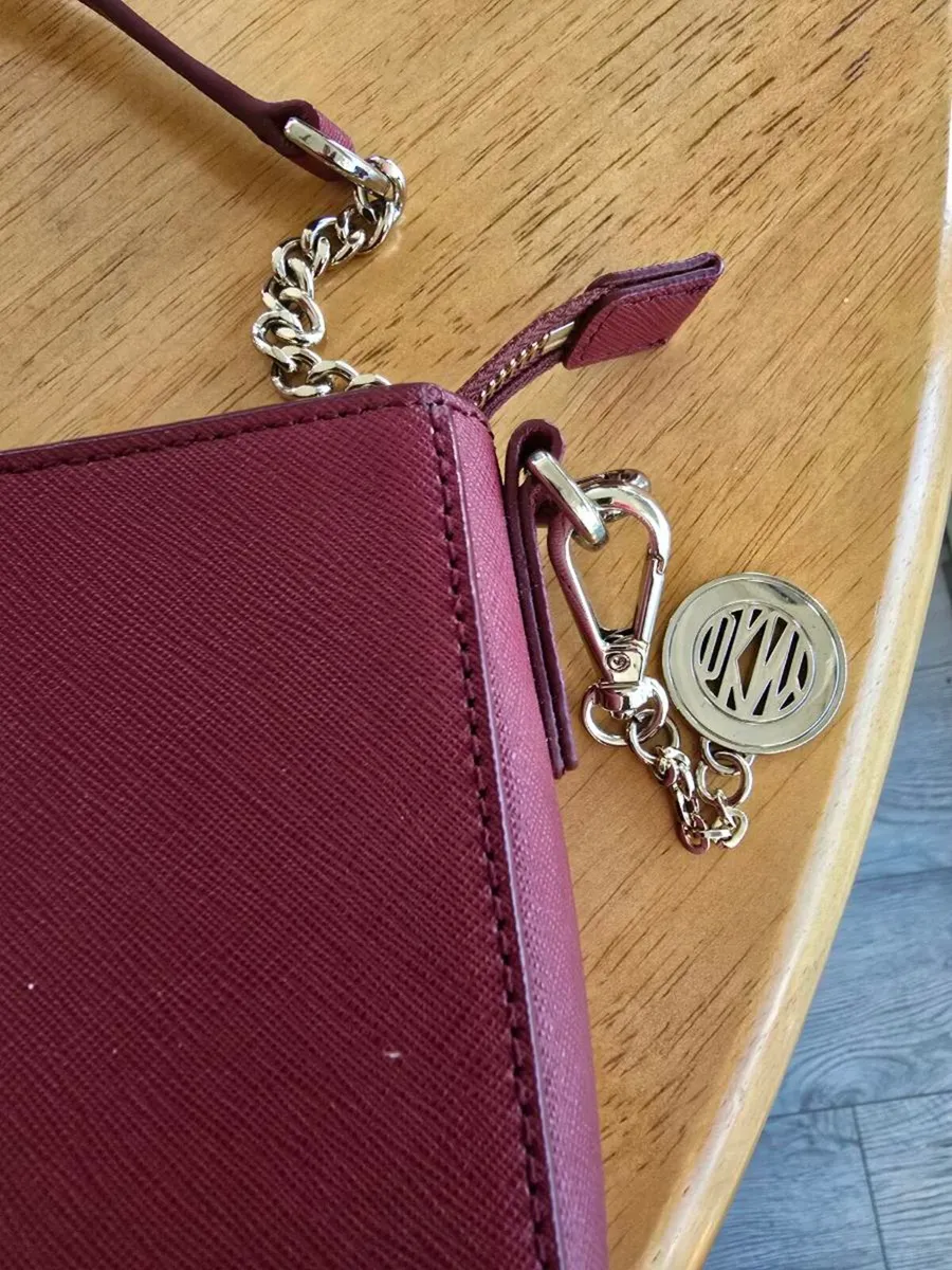 Dkny grain leather  burgundy bag - Image 3