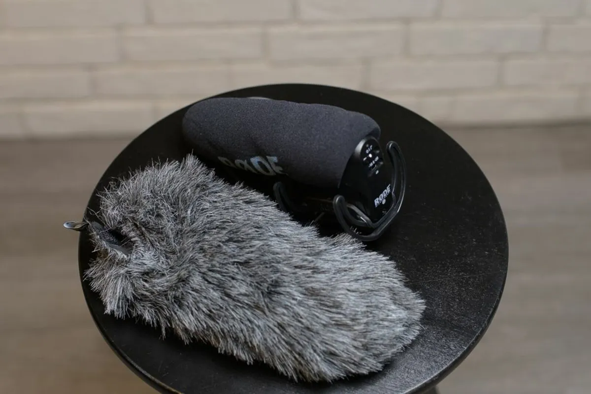 Rode Video Mic Pro +dead cat windshield - Image 2