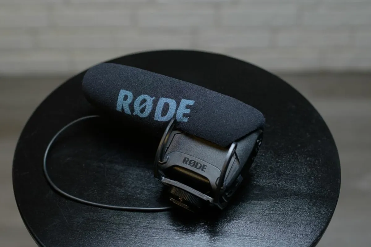 Rode Video Mic Pro +dead cat windshield - Image 3