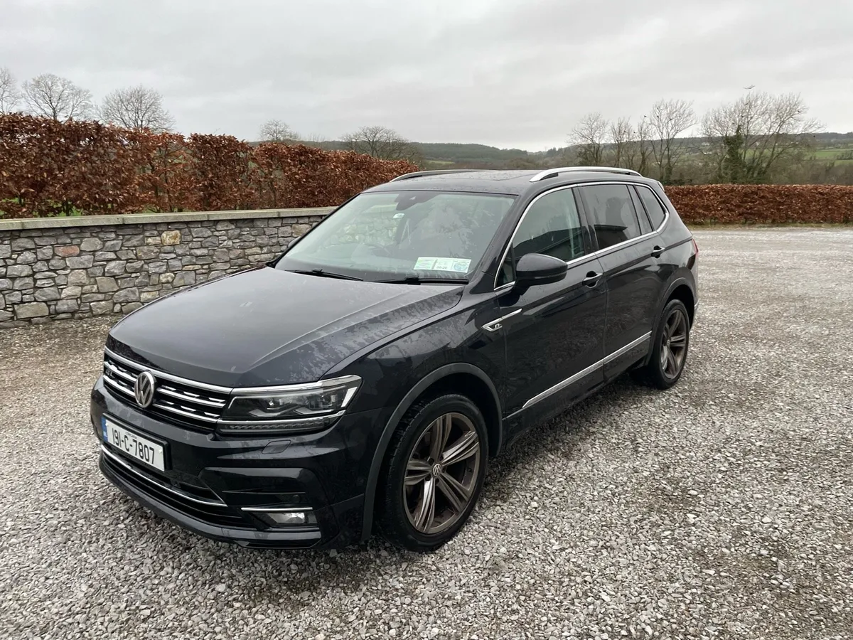Volkswagon Tiguan Allspace R-line Auto 7 seater - Image 1