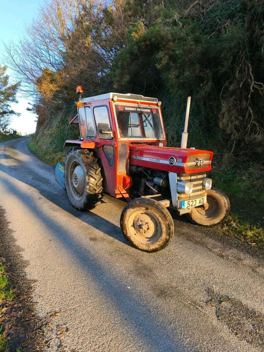 Massey Ferguson 135 - Image 1