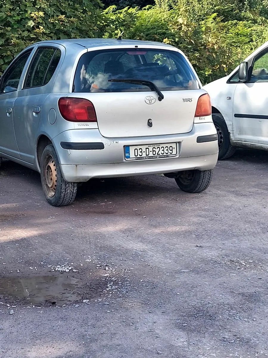 Toyota Yaris 2003