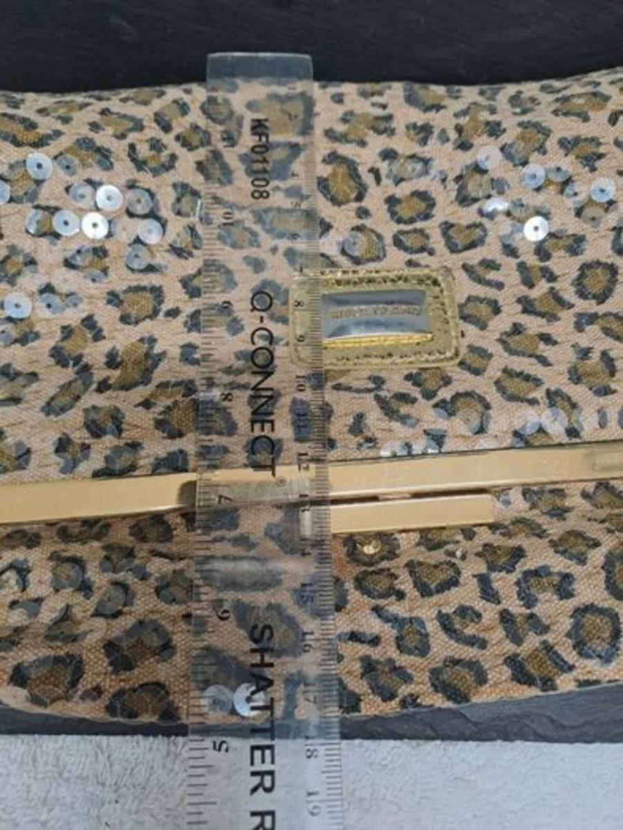 River Island Clutch bag - Image 3