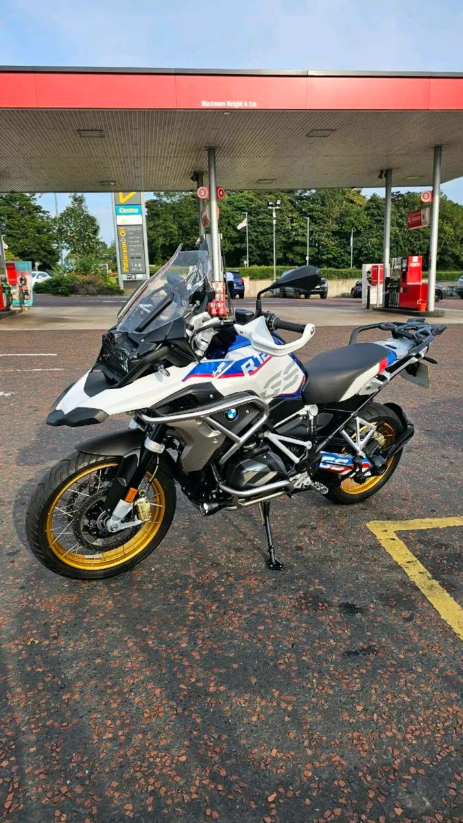 BMW R1250GS HP 2019 only 7k miles - Image 2