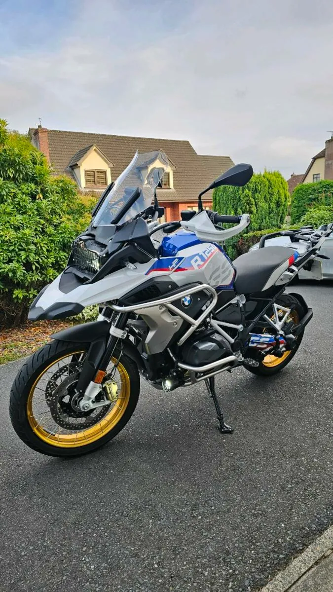 BMW R1250GS HP 2019 only 7k miles - Image 3