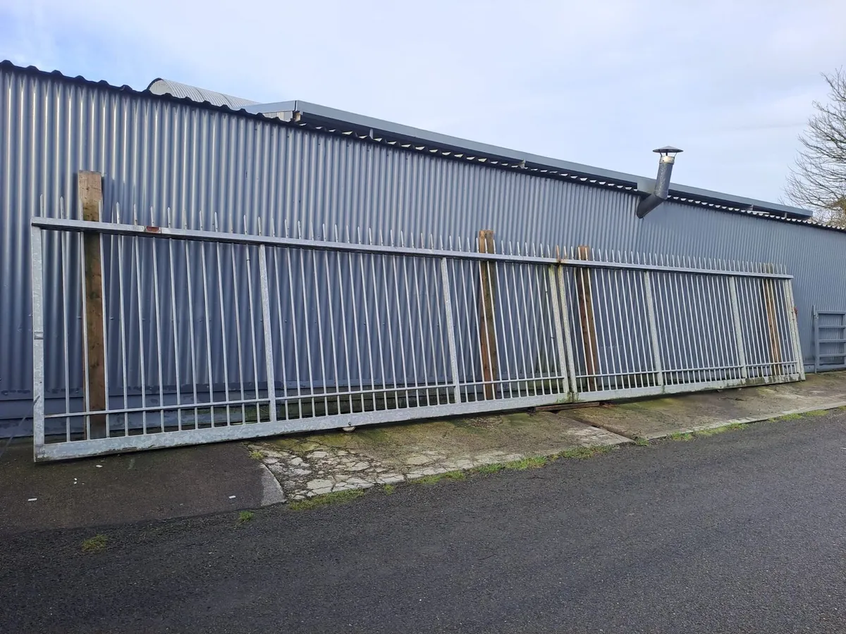 Sliding gates - Image 2