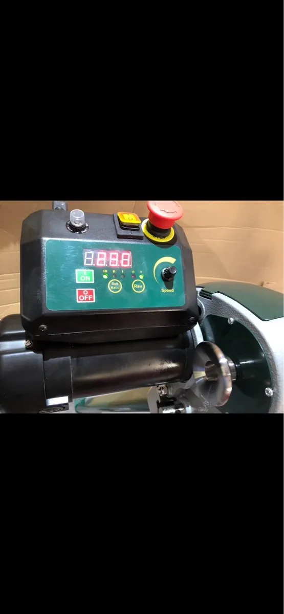 Woodturing wood lathe variable speed - Image 1